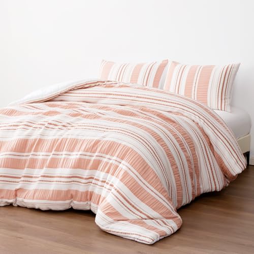 Amazon Basics 3-Piece Jacquard Microfiber Comforter and Pillow Sham Set, All-Season Bedding Set, Pink Striped, Full