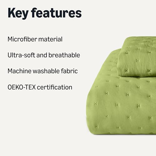 Amazon Basics Brushed Microfiber Quilt Set, Extra Soft with Natural Texture, 2-Piece, Twin/Twin XL, Green view 2