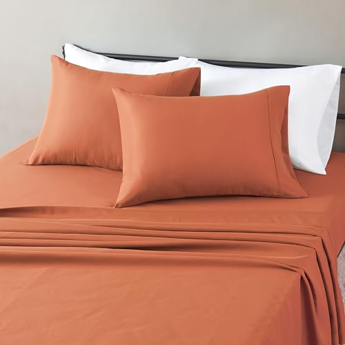 Amazon Basics Lightweight Breathable Microfiber 4-Piece Bed Sheet Set, Brick, Solid, Queen
