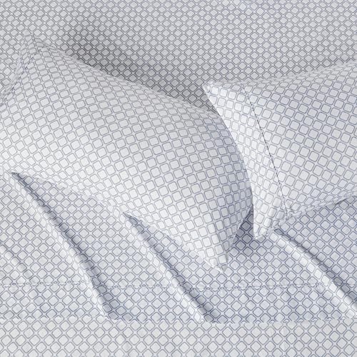 Amazon Basics Lightweight Microfiber 4-Piece Bed Sheet Set, King, Aqua, Printed view 3
