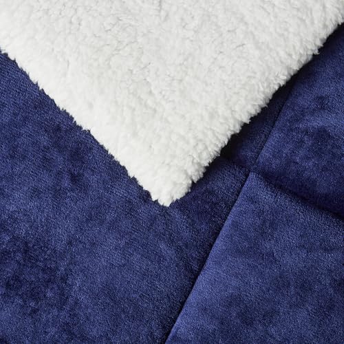 Amazon Basics Reversible Sherpa Comforter Set with Pillow Sham, Twin/Twin XL, Navy view 3