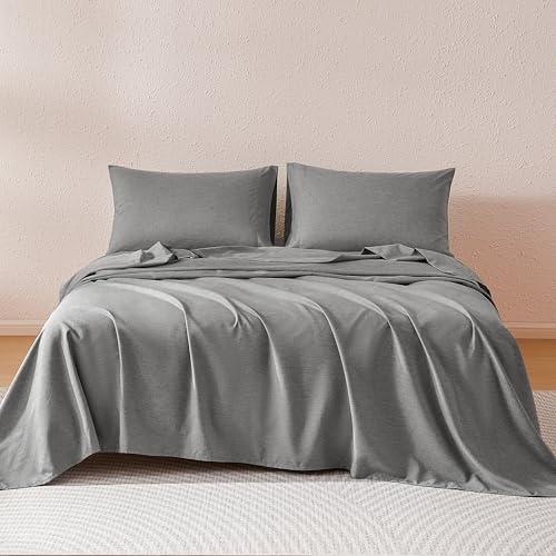 Amazon Basics Sheet Set Cationic 4-Piece Bedding Set, Wrinkle Free and Easy Fit, Easy Care Bedding with 1 Deep Pocket Fitted Sheet, 1 Flat Sheet, and 2 Pillowcases, Queen, Gray view 2