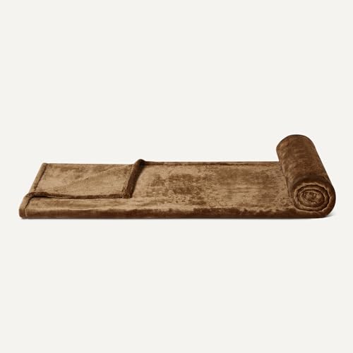 Amazon Basics Soft Fleece Throw Blanket, Lightweight Cozy Blanket for Couch & Sofa, 50 x 60 Inches, Brown