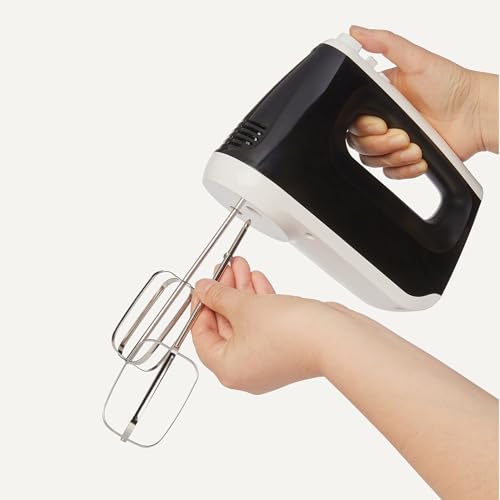 Amazon Basics 6-Speed Electric Hand Mixer with Turbo and Stainless Steel Whisk, Snap-On Storage Case, 250 Watts, Black view 3