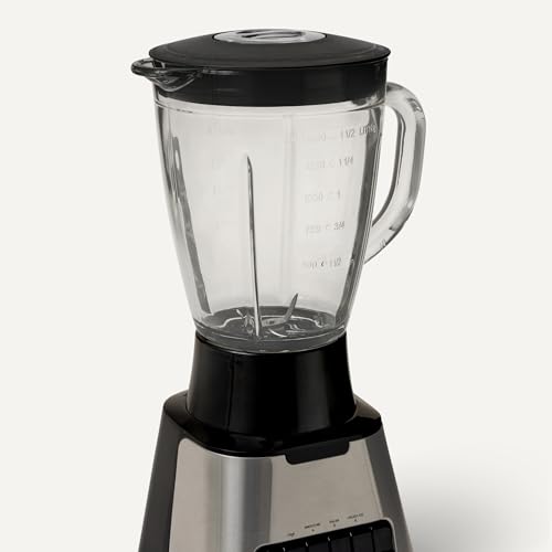 Amazon Basics Powerful 700W Countertop Blender with 6-Cup (50 Fl. Oz) Glass Jar, 6 Pre-Programmed Functions, Ice Crush, Stainless Steel Blades, Black & Silver view 3
