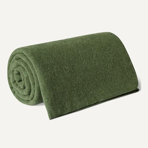 Amazon Basics Outdoor Camping Blanket, Military-Style Wool Blend, Camping Essentials view 3